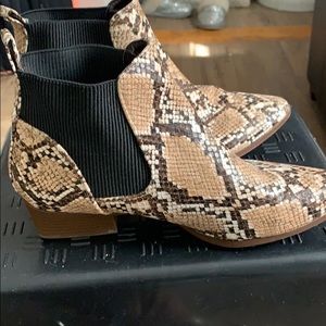Snake Booties
